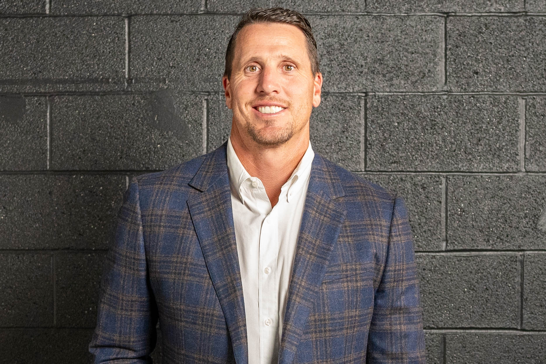 Chad Greenway grew up in a small community in South Dakota before being drafted to play for the Minnesota Vikings football team. Greenway is a keynote speaker for the 2027 MN Ag Expo show in Mankato, MN.